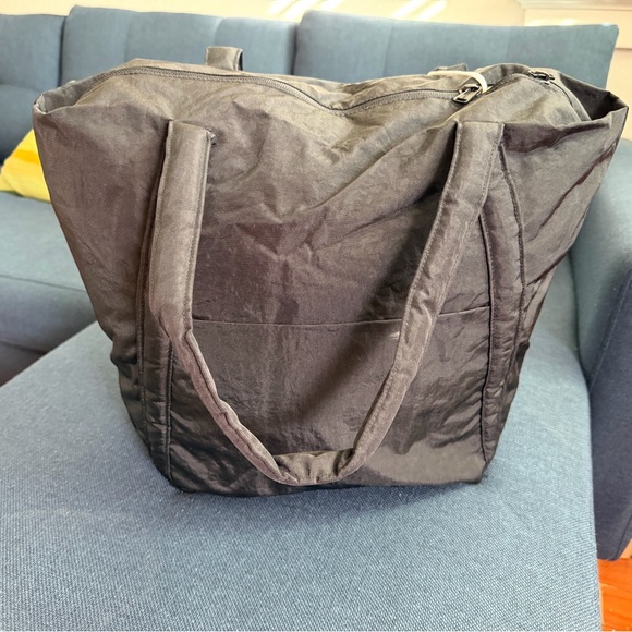 BAGGU Cloud Bag Black Nylon with Long Straps - Picture 2 of 4